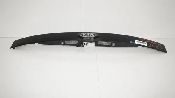 OEM 360181060 Takaluukunuppi Kia Carens 06-11 image 7
