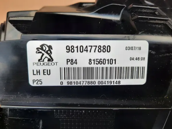 Lámpara Trasera Izquierda Peugeot 3008 II 2016-2020 OEM 9810477880 image 3