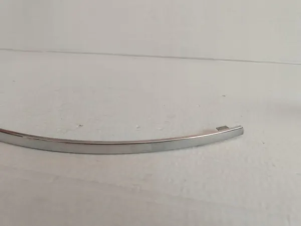 Striscia cromata paraurti posteriore sinistra Mercedes W204 A2048851521 image 4