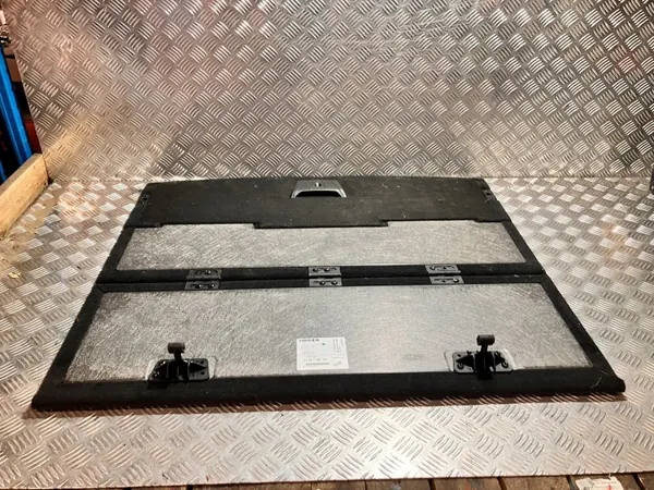 Suelo de maletero BMW X1 F48 OEM 7425353 - Usado image 3