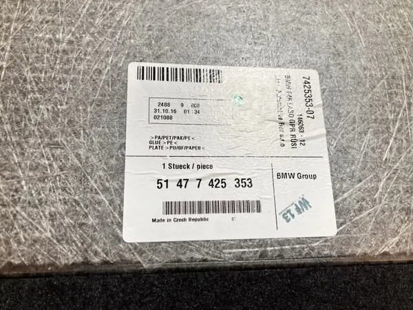 Suelo de maletero BMW X1 F48 OEM 7425353 - Usado image 4