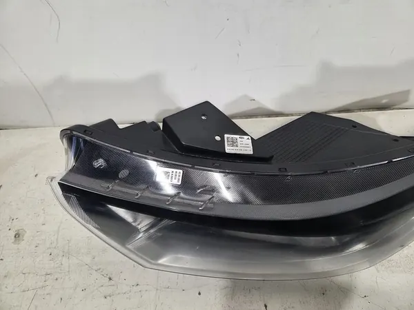 LÁMPARA DELANTERA IZQUIERDA HYUNDAI I20 III image 9