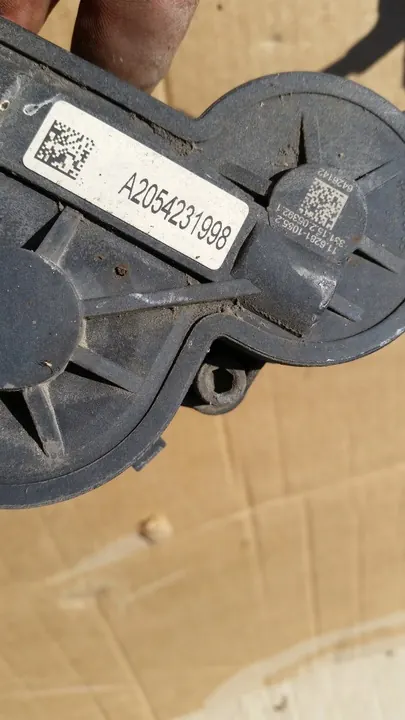 Oikea takajarrusatula Mercedes C-Class W205 image 6