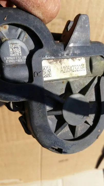 Oikea takajarrusatula Mercedes C-Class W205 image 7