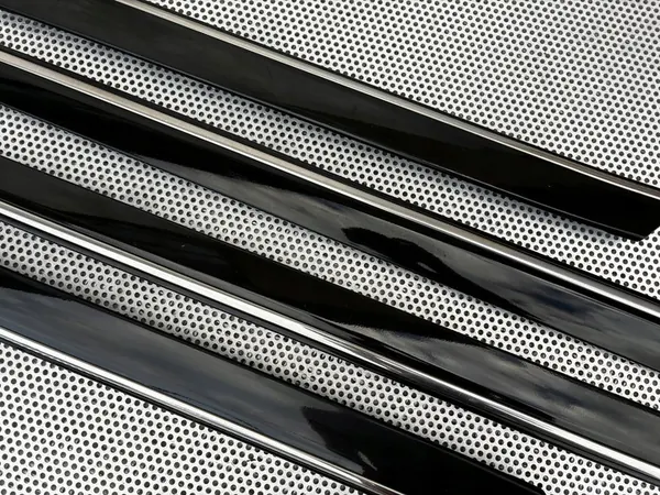 Rivestimento porta anteriore destro MERCEDES BENZ W203 C-KLASA II OEM A2036905062 image 3