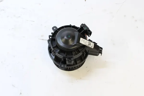 Ventilador de aquecimento Skoda Scala 2Q1820021A image 2