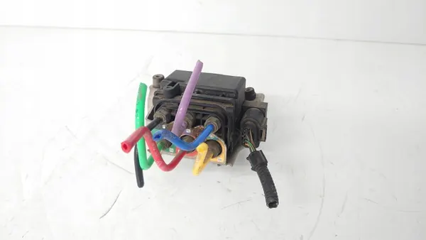 VW Touareg I 7L Luchtveringverdeler OEM 7L0616251 image 4