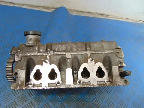 RENAULT CLIO II 1.2 8V Engine Head 7700864624 image 6