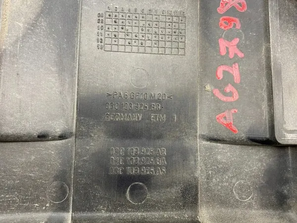 VW Passat B6 Motorlock OEM 03C103925B Begagnad image 3