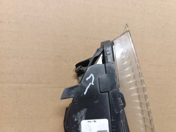 Audi Q7 Frontlinker Blinker OEM 4L0953041 image 7