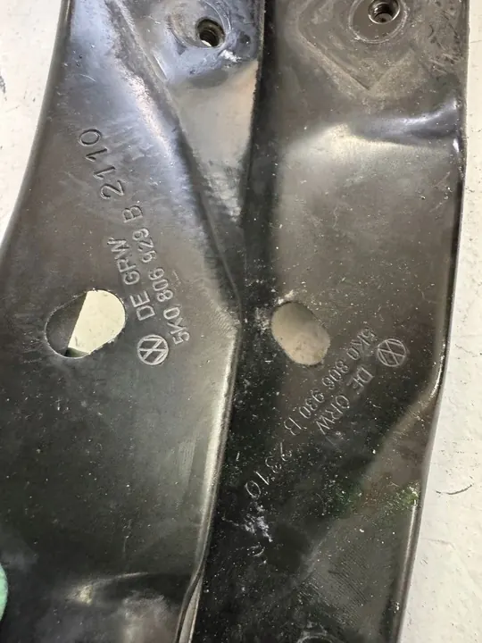 Support de ceinture de sécurité Volkswagen Golf VI image 2