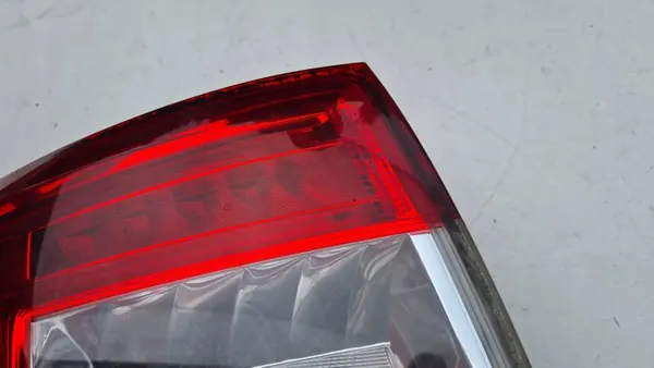 Luz Trasera Izquierda Skoda Octavia III Kombi RS VRS 5E9945095A image 3