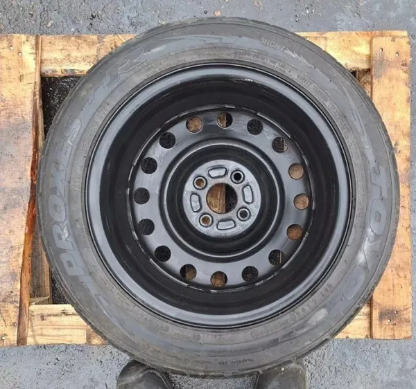 Reserverad OEM 2150649 für Toyota Corolla E12 image 3