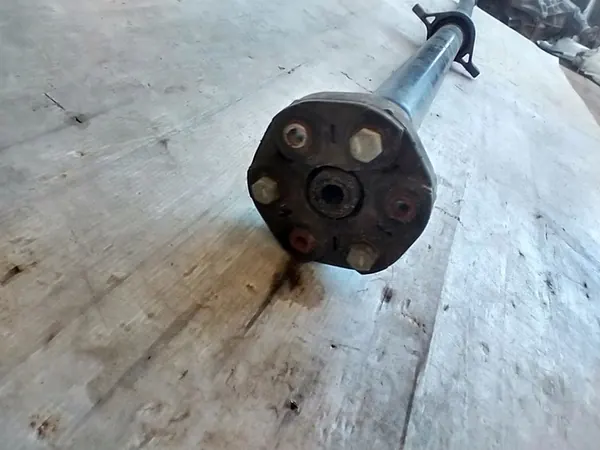 KIA SPORTAGE III HYUNDAI IX35 2.0 CRDI Drivaxel 493002S500 image 2