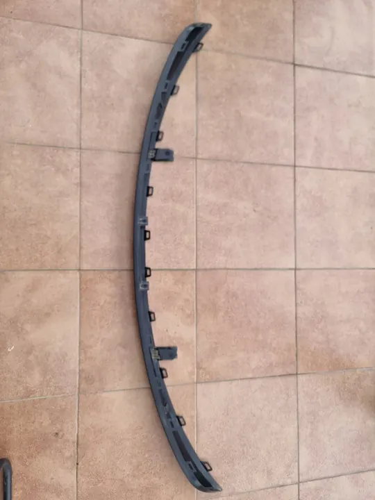 Bakre Stötfångare Spoiler Tesla Model 3 2017 image 2