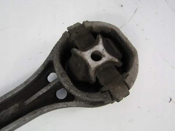 Vaihteiston tuki SKODA CITIGO 1.0MPI OEM 1S0199851 image 7