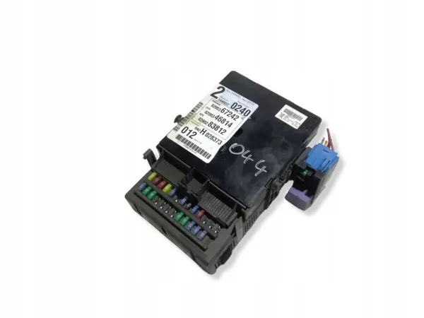 Caixa de fusíveis OEM 8200367242 para Renault Laguna II image 2