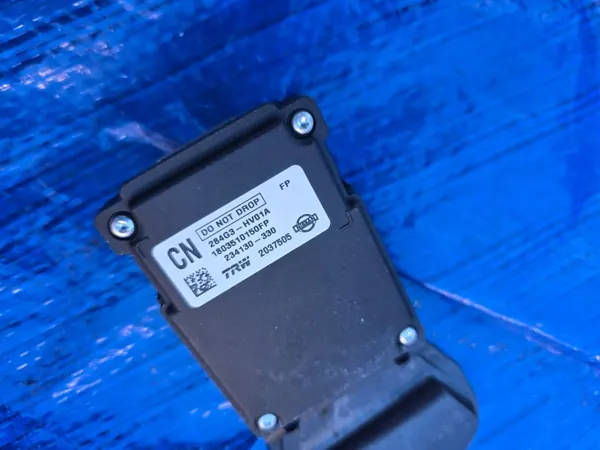 Câmera assistente de faixa Nissan Qashqai OEM 284G3-HV01A image 5