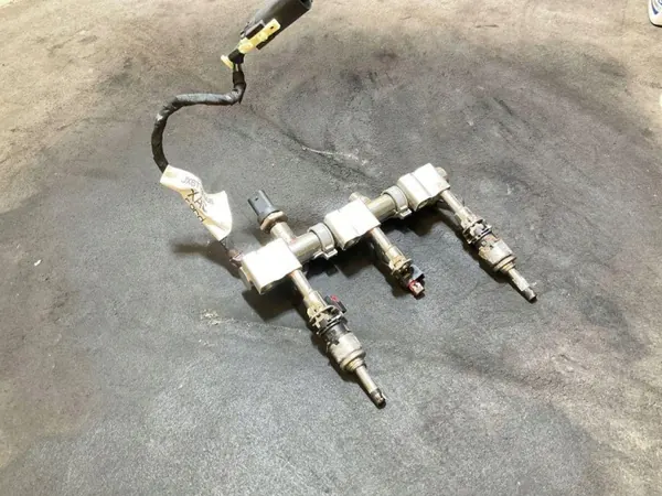 Einspritzdüse Ford H6BG9D280AB 1.0L Benzin 2022 image 3