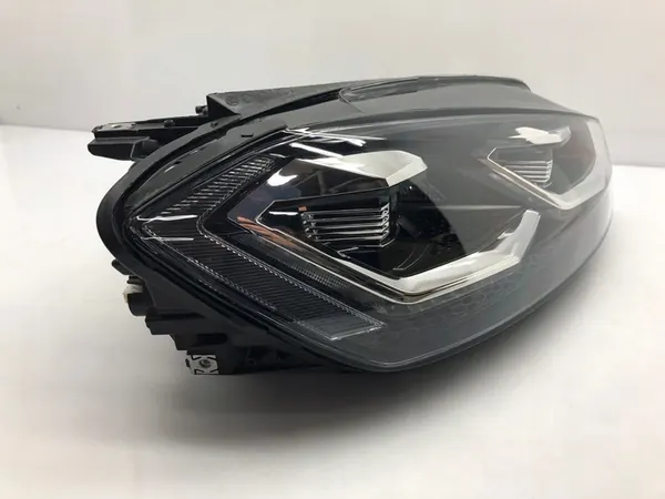 Farol direito VW Golf VII Lift TOP LED image 3