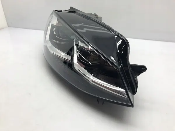 Farol direito VW Golf VII Lift TOP LED image 4