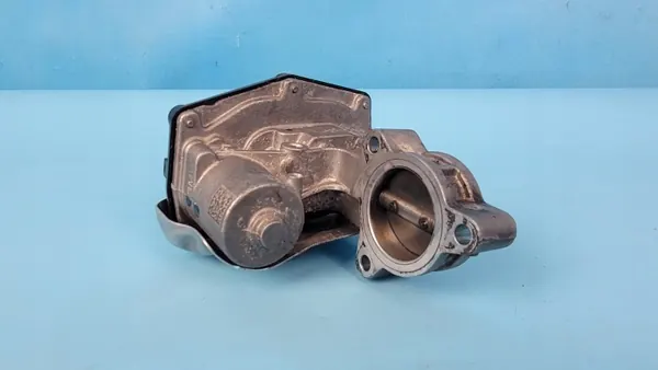 BMW X6 G06 Matalapaine-EGR-venttiili OEM 8475154 image 8