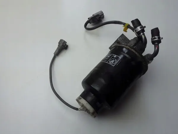 Mazda Brandstoffilter OEM SH0113480A - Gebruikt image 3