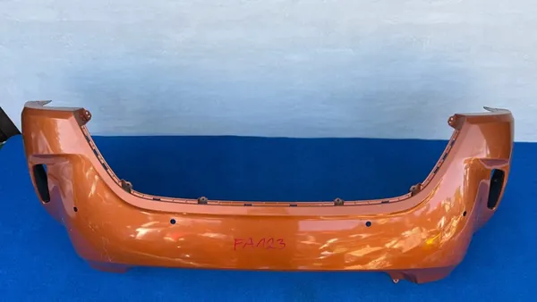 HYUNDAI VELOSTER Parachoques trasero 86611-2V000 image 2