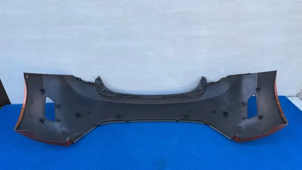 HYUNDAI VELOSTER Parachoques trasero 86611-2V000 image 6