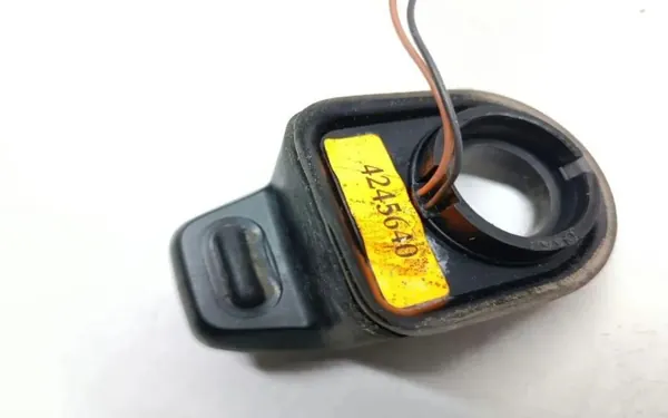 Poignée d'ouverture vitre coffre arrière BMW OE 4245640 image 3