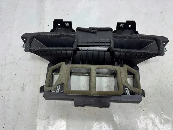 Ford Escape Salida de Aire Calefactor LJ6B 19C988 image 4