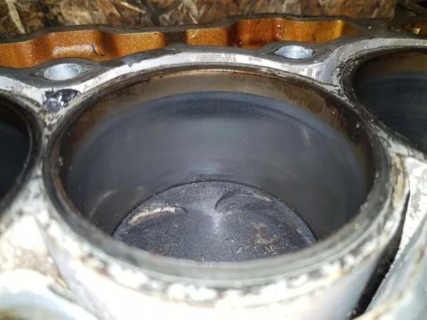 Motorblock nedre del OEM mercedes413 - Delar image 4