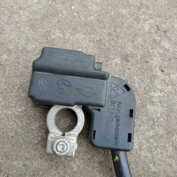 BMW E60 E61 Terminal Negativo IBS 9115488 image 3