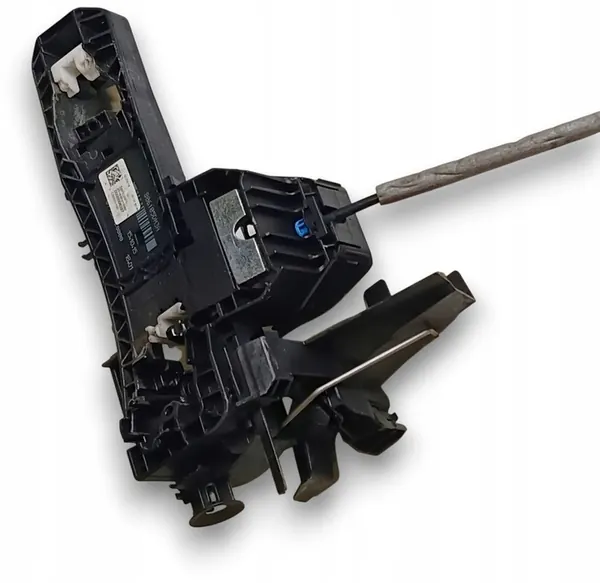 Suporte de maçaneta dianteira direita Infiniti Q30 QX30 OEM image 1