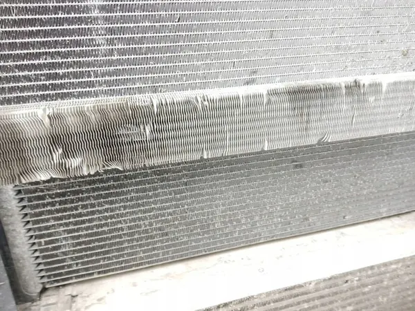 Radiador completo BMW X5 3.0L Diesel 2009 7809321 image 8