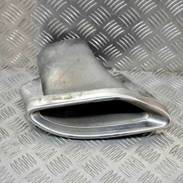 Mercedes-Benz Pakopää OEM A2054900400 Käytetty image 2