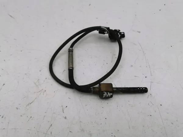 Sensor de temperatura de escape Mercedes-Benz ML W164 2005 A0051537928 image 3