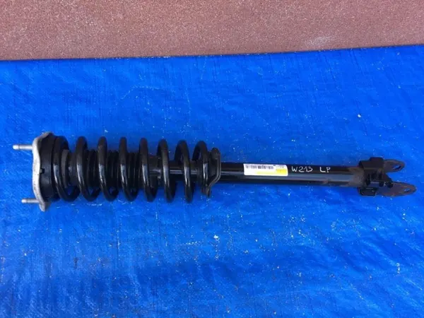 Mercedes W213 Voorste Schokdemper OEM A2133202013 - Gebruikt image 3