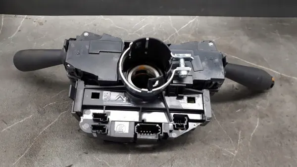 Commutateur de direction OEM 98262588ZD Peugeot 3008 image 6