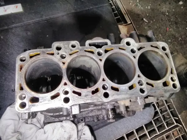 Motorblock 2.0 TDI CFF Audi A4 B8 A5 Q3 Q5 Yeti Caddy Passat CC B7 Tiguan image 4