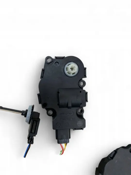 Motor de calefacción Porsche 911 991 OEM EFB471 - Usado image 4