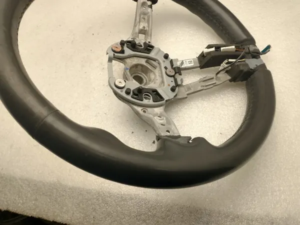 Volante BMW M-Package Aquecido - Original OEM image 5