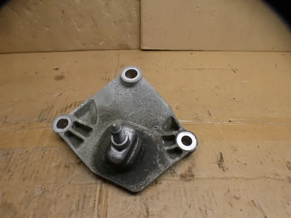 RENAULT ESPACE V 1.6 DCI Transmission Mount 112537503R image 2