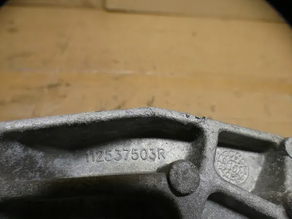 RENAULT ESPACE V 1.6 DCI Transmission Mount 112537503R image 3