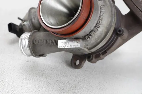 Turbo usado OEM 31380219 para Volvo S60 II 2.0L image 5