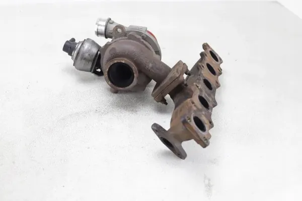 Turbo usado OEM 31380219 para Volvo S60 II 2.0L image 6