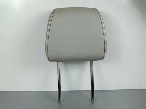 Tête d'appui avant Jeep OE FOB41749 - État utilisé image 2