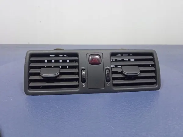Volvo XC90 I ilmanvaihtohila OEM 3409400 image 2