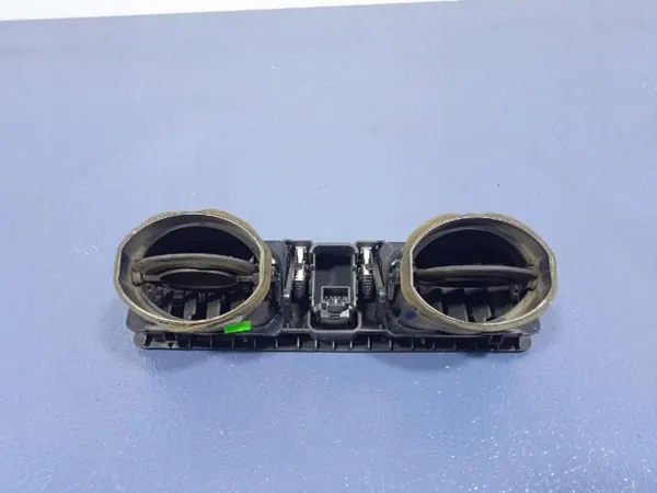 Volvo XC90 I ilmanvaihtohila OEM 3409400 image 5