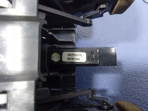 Volvo XC90 I ilmanvaihtohila OEM 3409400 image 6